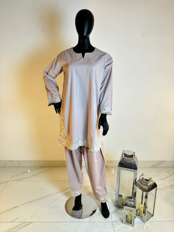 Lilac co-ord with cutwork - Image 7