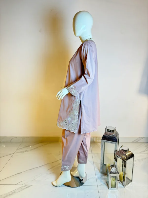 Lilac co-ord with cutwork - Image 4