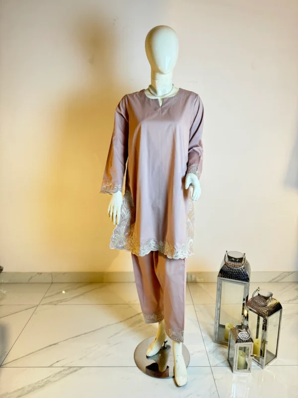Lilac co-ord with cutwork - Image 3